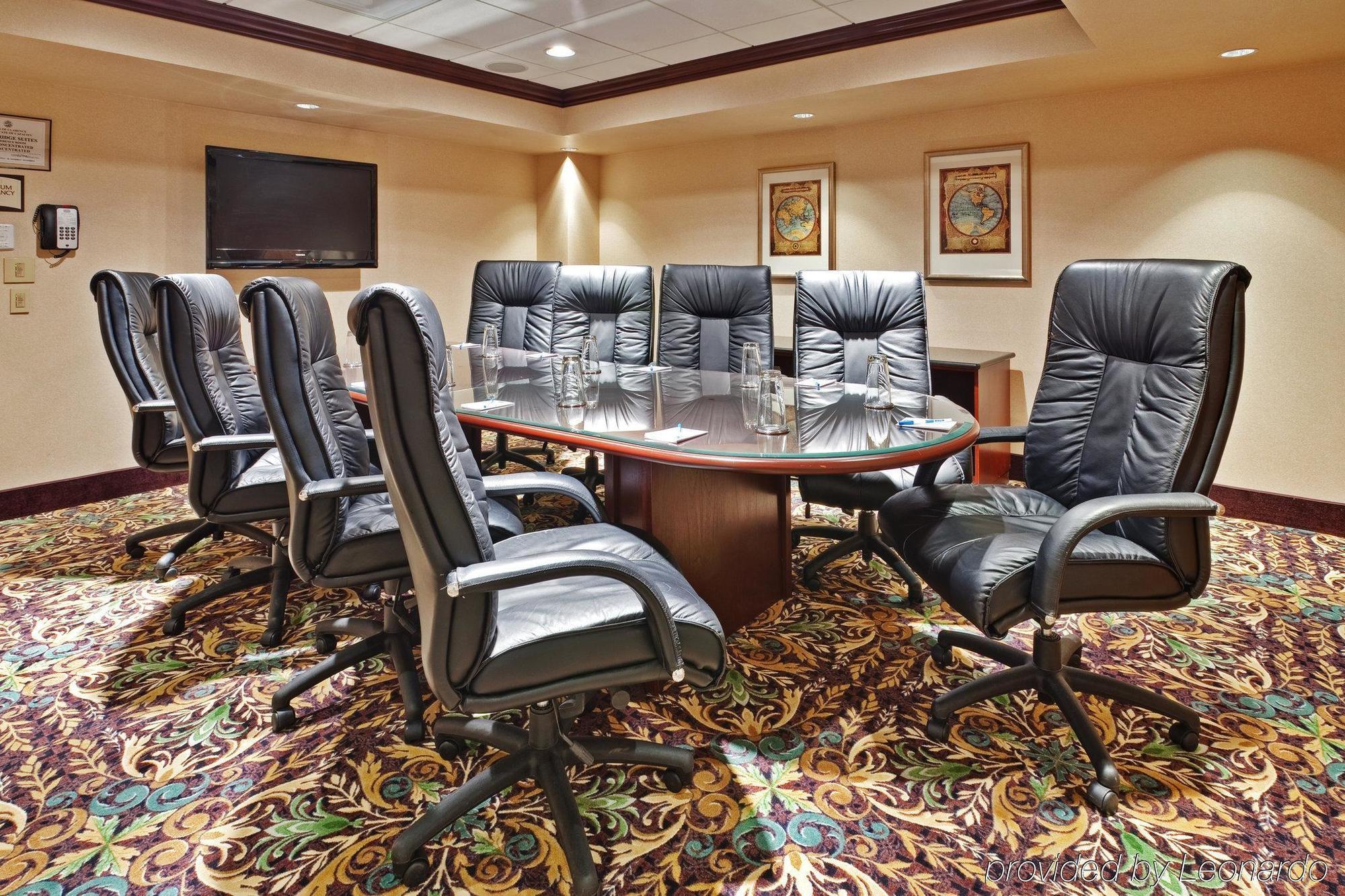 Hawthorn By Wyndham Buffalo Airport Hotel Williamsville